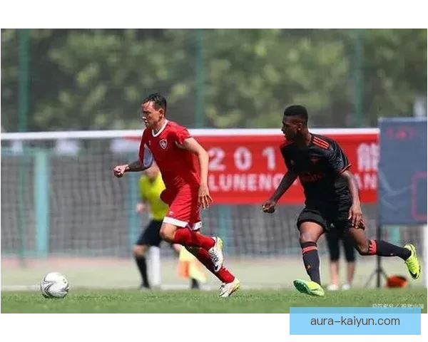 保利尼奥状态回暖，近期比赛表现稳健引人关注