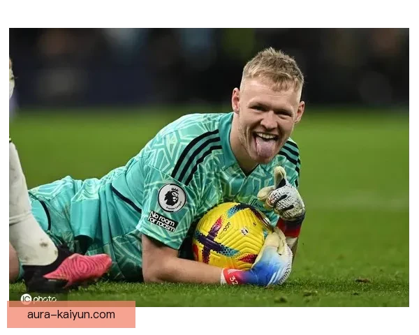 拉姆斯代尔加盟南安普顿后表现稳健，门将状态持续提升关注